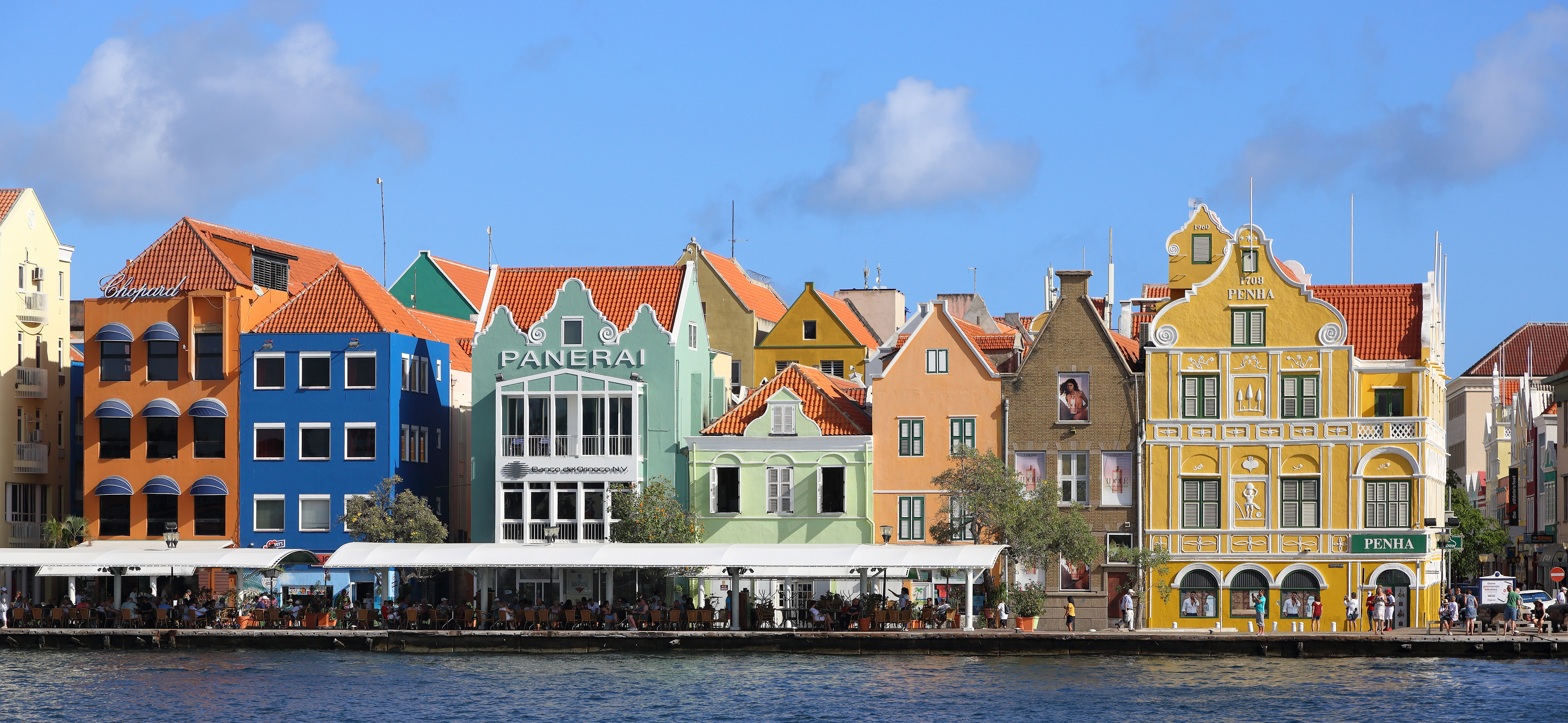 Casas coloridas de Handelskade